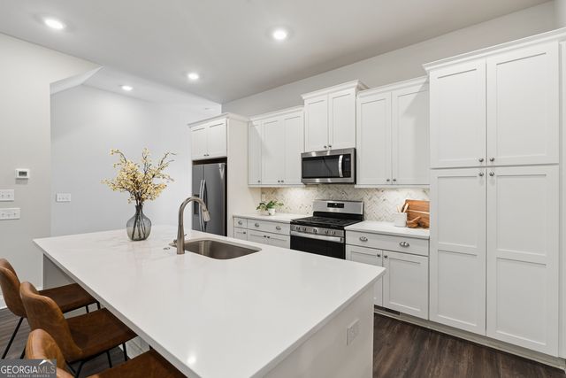 857 Constellation Drive, Decatur, GA 30033