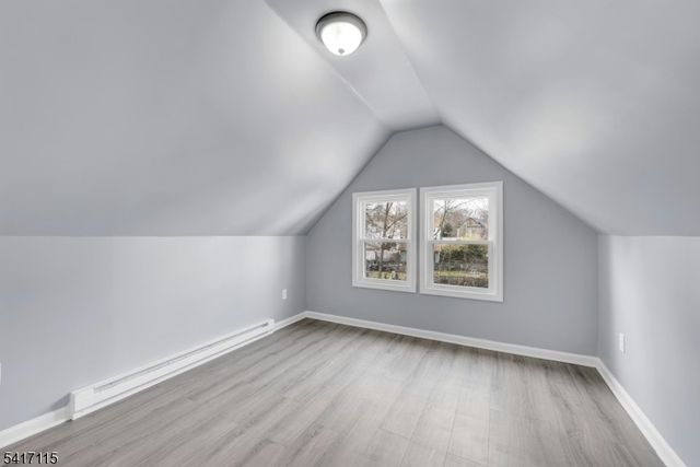 54 Thomas St, Bloomfield Twp., NJ 07003