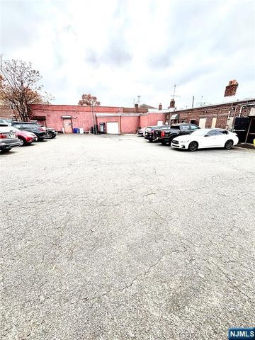 580-584 E Ridge Road, North Arlington, NJ 07031