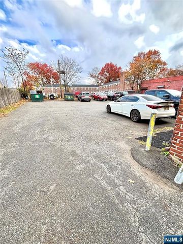 580-584 E Ridge Road, North Arlington, NJ 07031