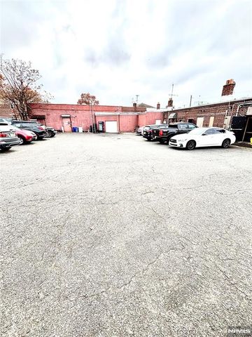 580-584 E Ridge Road, North Arlington, NJ 07031