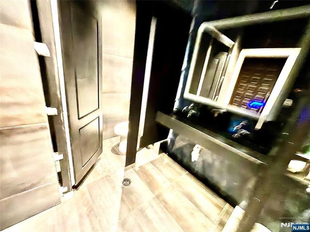 580-584 E Ridge Road, North Arlington, NJ 07031