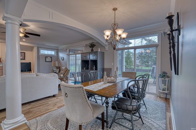 2064 Long Cove Circle, Newburgh, IN 47630