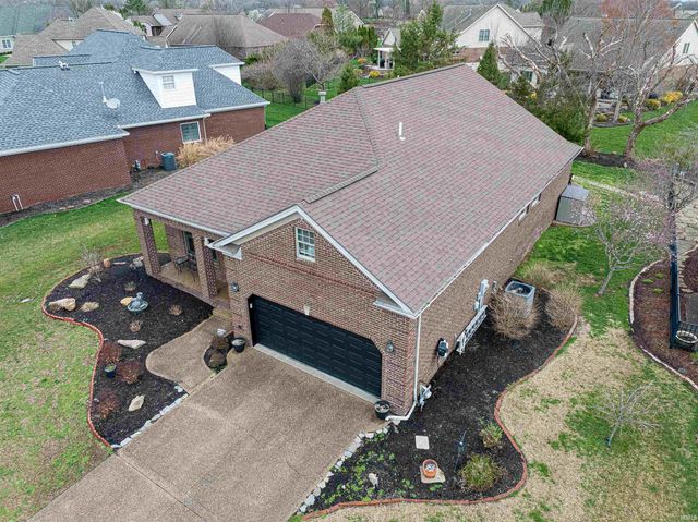 2064 Long Cove Circle, Newburgh, IN 47630