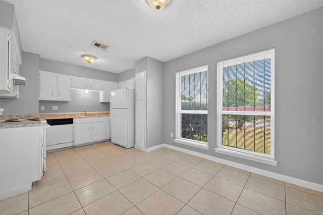 13314 Townwood Drive, Houston, TX 77045