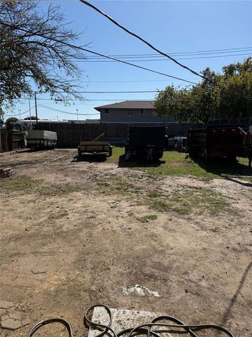 150 Harvard Avenue, Lewisville, TX 75057