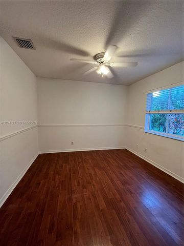 1467 Sunset Way 1467, Weston, FL 33327