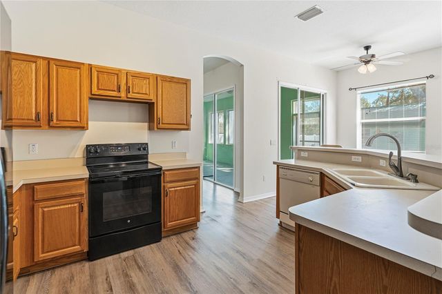 15 LOCUST LOOP DRIVE, Ocala, FL 34472