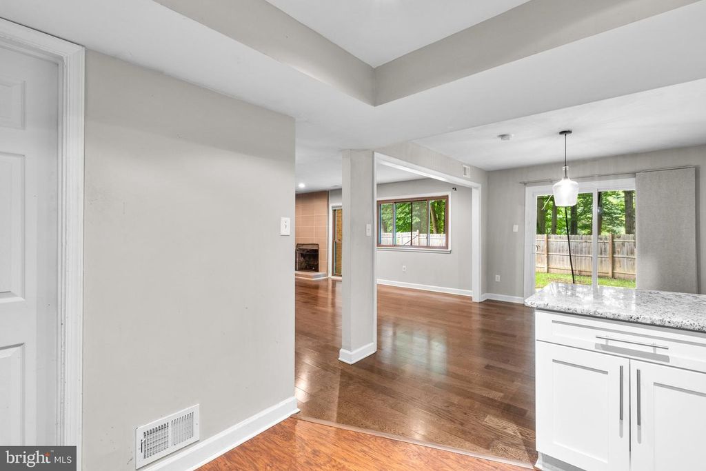 Image 12 of property listing at 9607 MUIRFIELD DR, Upper Marlboro, MD 20772