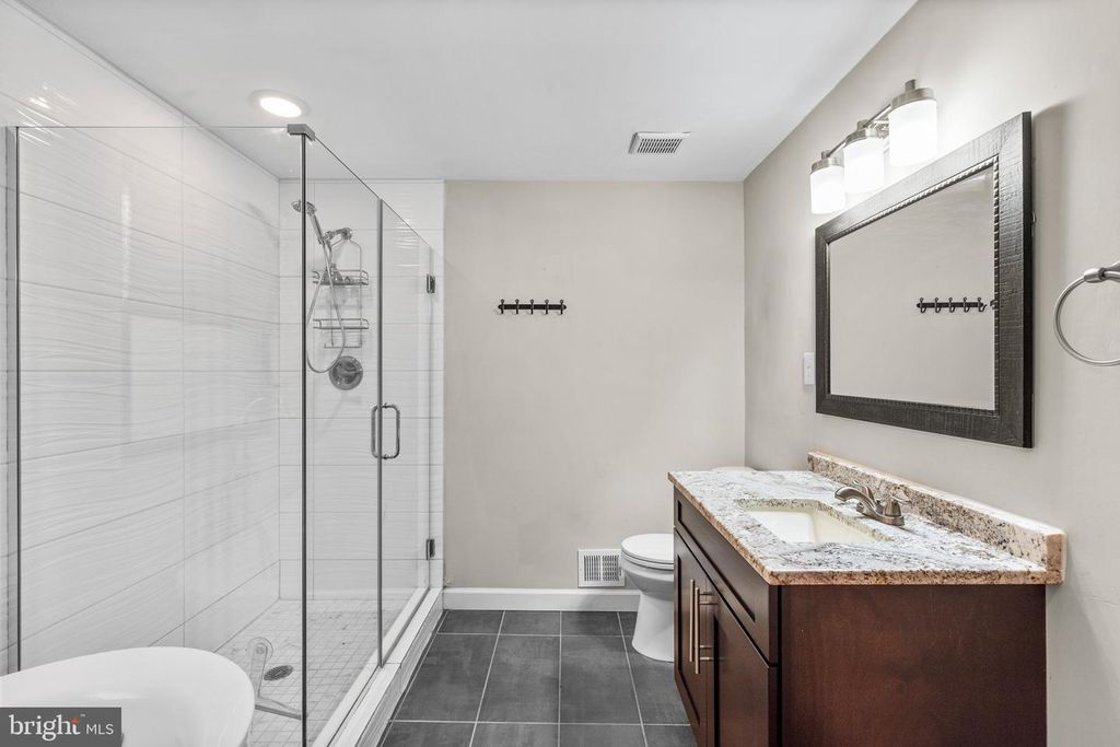Image 18 of property listing at 9607 MUIRFIELD DR, Upper Marlboro, MD 20772