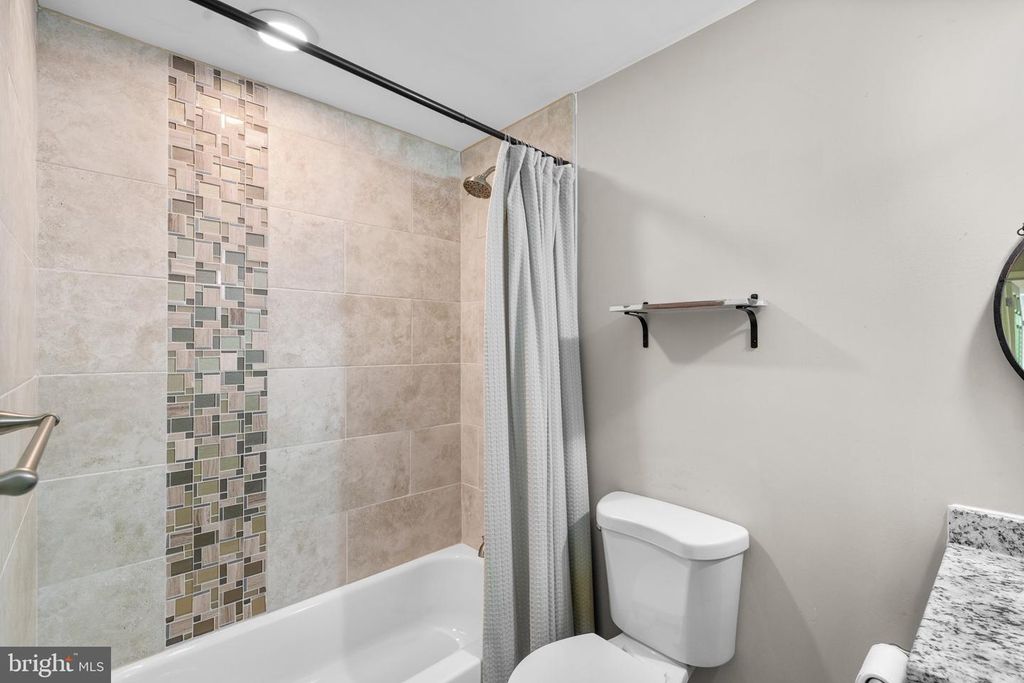 Image 21 of property listing at 9607 MUIRFIELD DR, Upper Marlboro, MD 20772