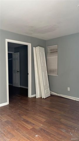 10040 Monarch Drive, St Louis, MO 63136