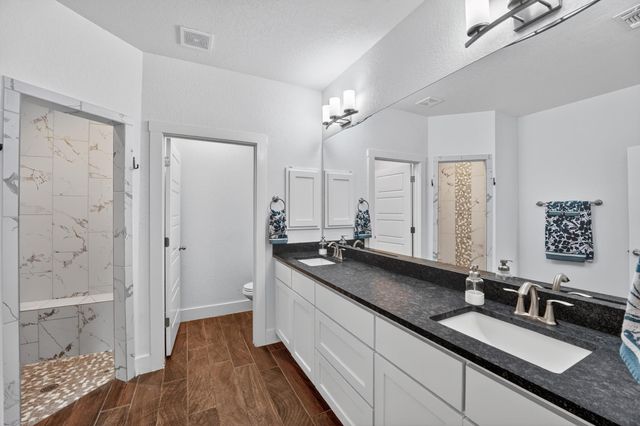 1619 Scenic View DR, Canyon Lake, TX 78133