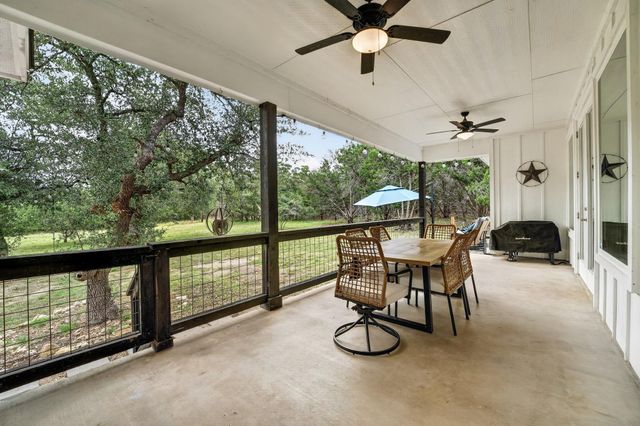 1619 Scenic View DR, Canyon Lake, TX 78133