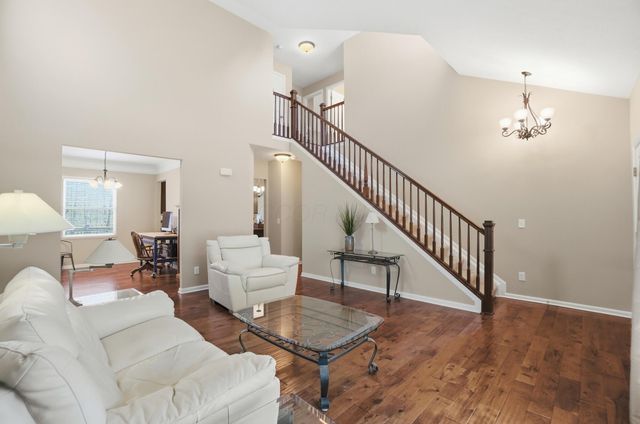 145 Winding Valley Drive, Delaware, OH 43015