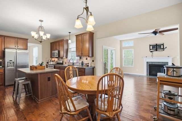 145 Winding Valley Drive, Delaware, OH 43015