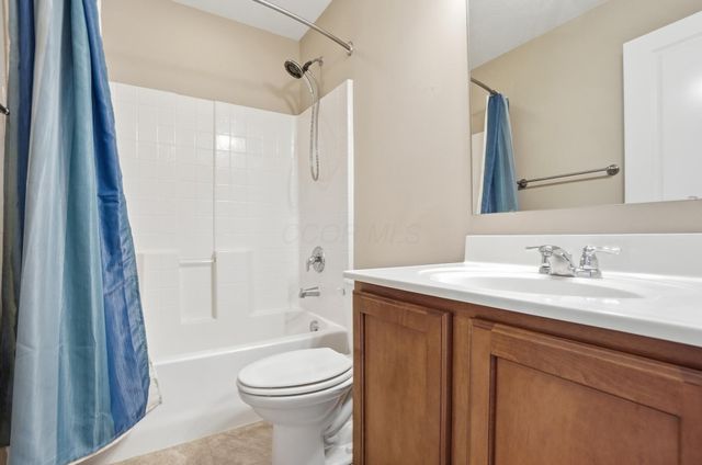 145 Winding Valley Drive, Delaware, OH 43015