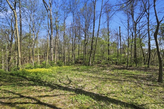 145 Winding Valley Drive, Delaware, OH 43015