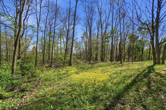 145 Winding Valley Drive, Delaware, OH 43015