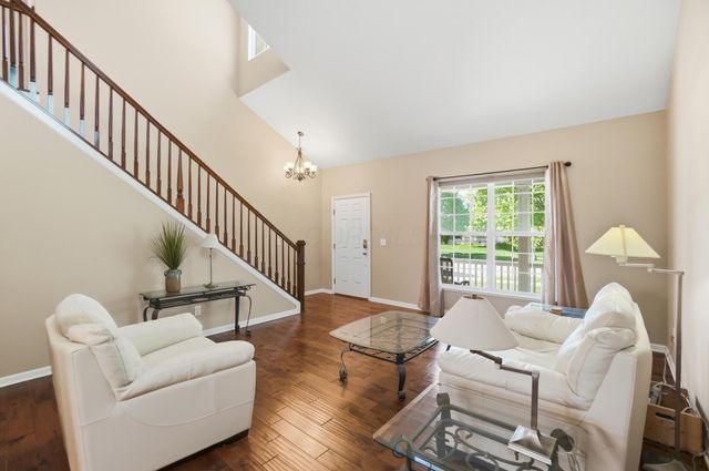 145 Winding Valley Drive, Delaware, OH 43015