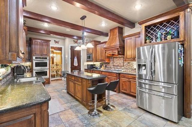 3536 Caffin Dr, Beaumont, TX 77706