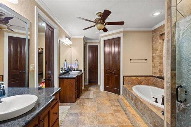 3536 Caffin Dr, Beaumont, TX 77706