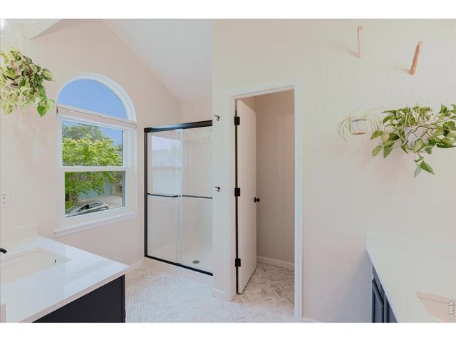 8433 Tabor Cir, Arvada, CO 80005