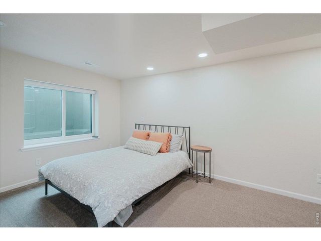 8433 Tabor Cir, Arvada, CO 80005