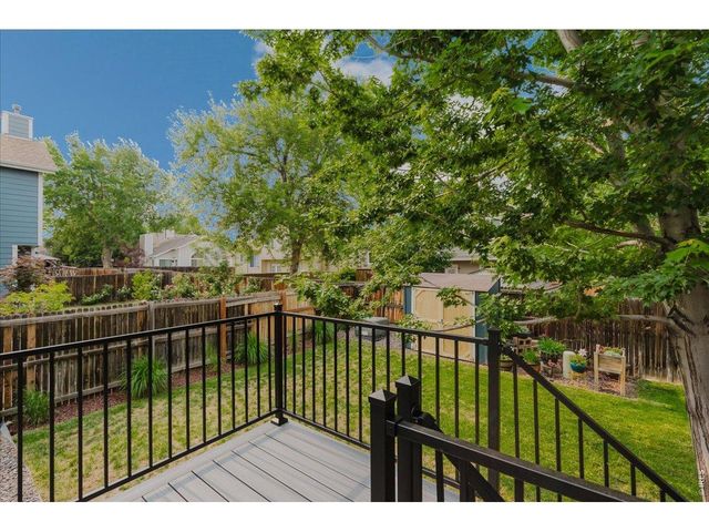 8433 Tabor Cir, Arvada, CO 80005