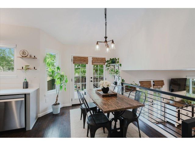 8433 Tabor Cir, Arvada, CO 80005