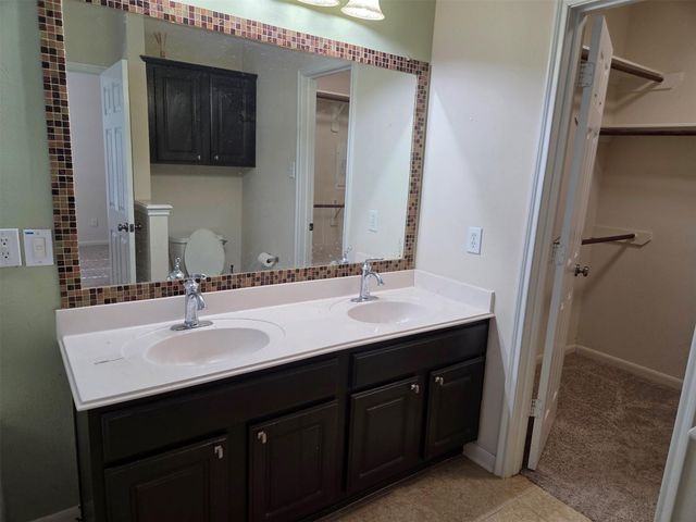 7402 Compass Rose Drive, Richmond, TX 77407