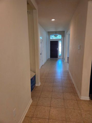 7402 Compass Rose Drive, Richmond, TX 77407