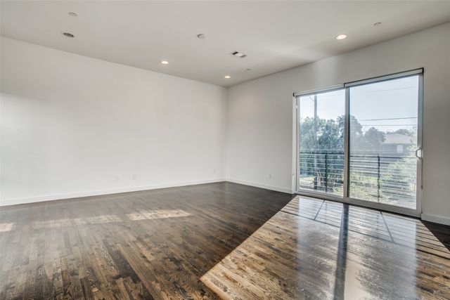 4901 Live Oak Street B, Dallas, TX 75206