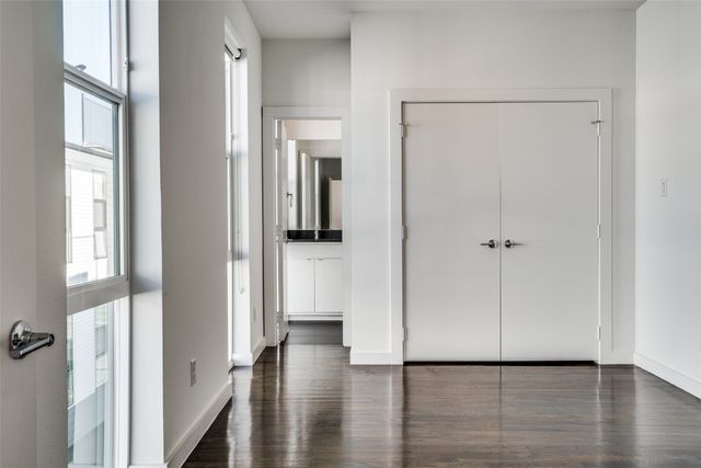 4901 Live Oak Street B, Dallas, TX 75206