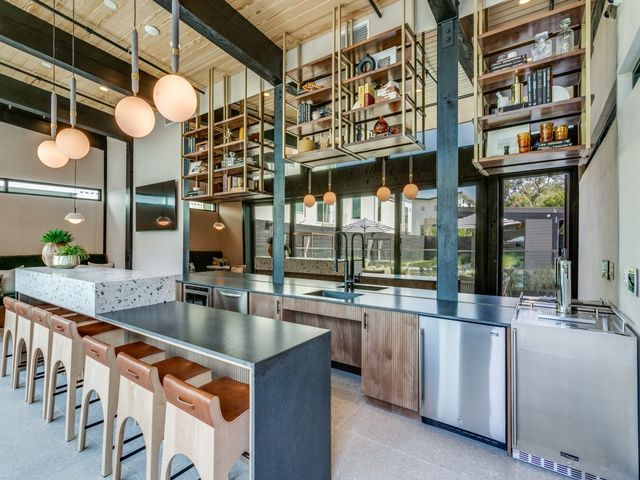 4901 Live Oak Street B, Dallas, TX 75206