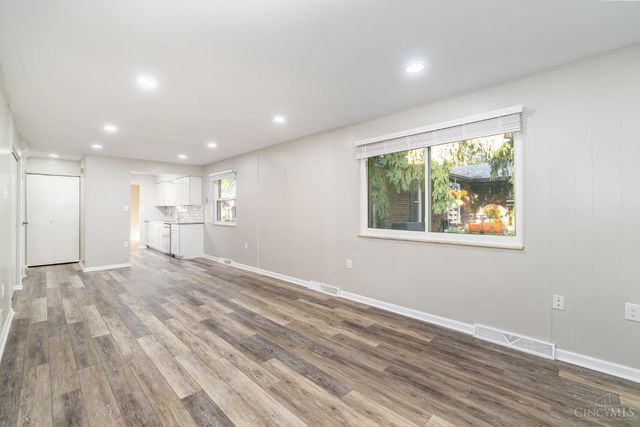 22 Robbie Road, Milford, OH 45150