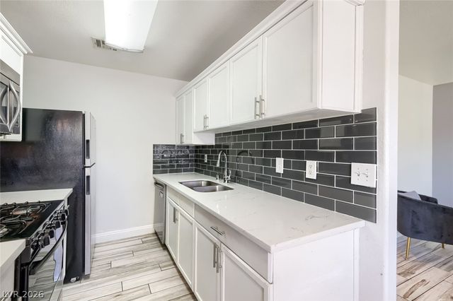 5330 East Charleston Boulevard 106, Las Vegas, NV 89142
