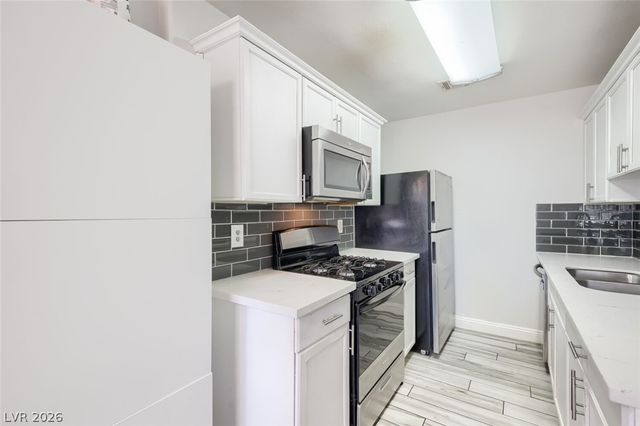 5330 East Charleston Boulevard 106, Las Vegas, NV 89142