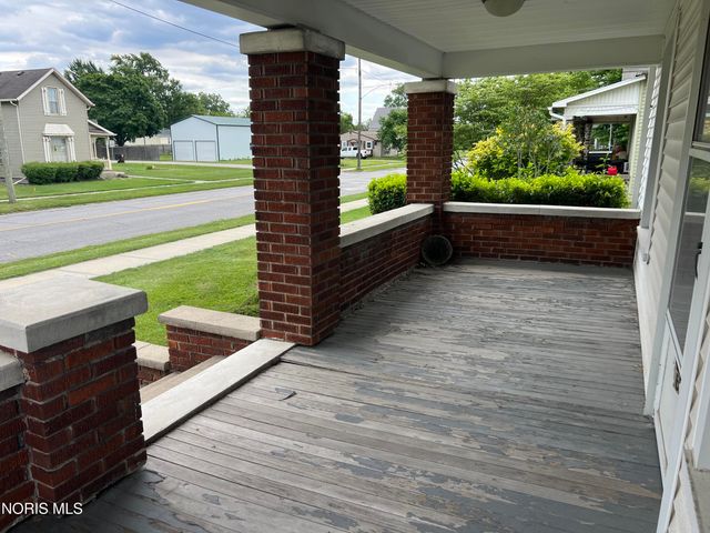 306 S Harrison Street, Sherwood, OH 43556