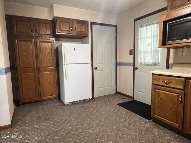 306 S Harrison Street, Sherwood, OH 43556