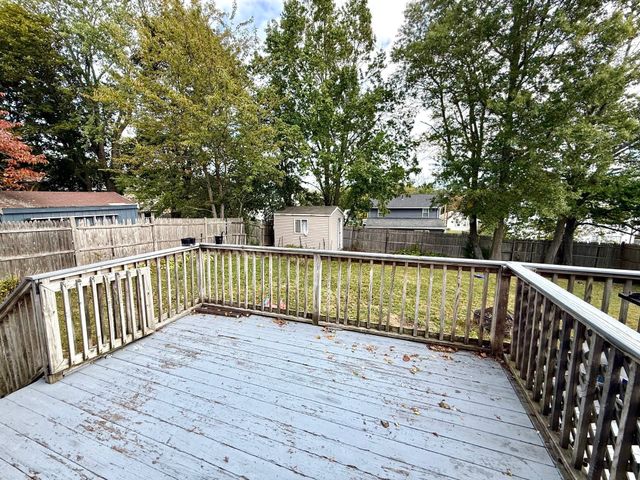 21 Bursley Rd 1, Weymouth, MA 02191
