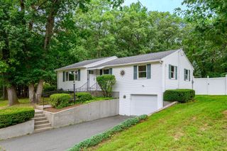 317 Paper Mill Rd, Westfield, MA 01085