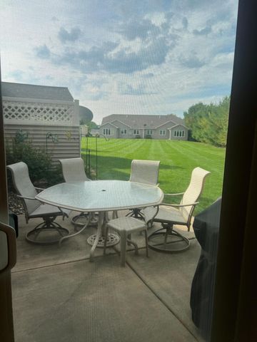 423 Cassandra Drive 28, New Richmond, WI 54017