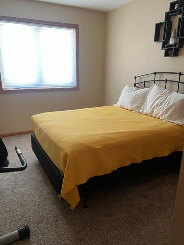 423 Cassandra Drive 28, New Richmond, WI 54017