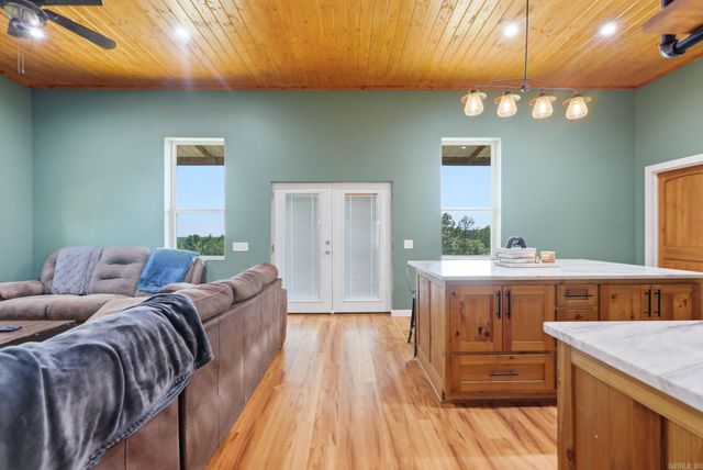 292 Easy Street, Malvern, AR 72104