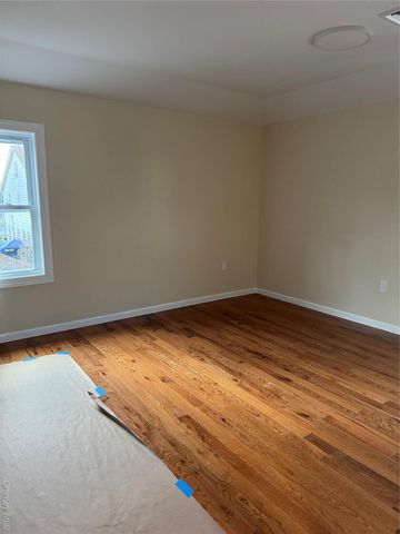 118-32 200th Street 2nd flr, Saint Albans, NY 11412