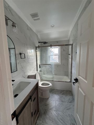 118-32 200th Street 2nd flr, Saint Albans, NY 11412