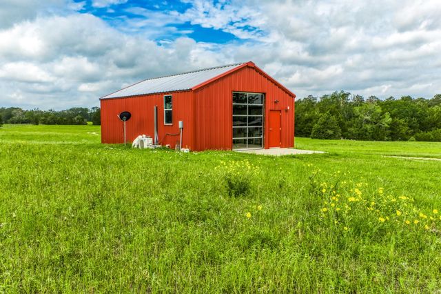 7850 Highway 159 W, Bellville, TX 77418