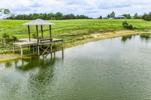 7850 Highway 159 W, Bellville, TX 77418