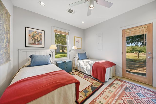 7850 Highway 159 W, Bellville, TX 77418